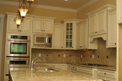   Kitchen Cabinets on It Can Be Less Expensive To Buy Kitchen Cabinets Online